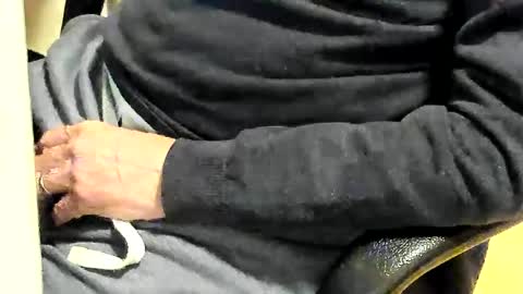 Snapshot of paultje7171 chatting on 02-21-25, 06:37 Paul online show from 02-21-25, 06:37