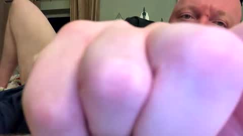 Snapshot of paulyb445 chatting on 11-15-25, 06:15 paulyb445 online show from 11-15-25, 06:15