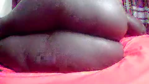 Snapshot of pay2playangel12 chatting on 01-05-25, 01:04 Coco channel online show from 01-05-25, 01:04