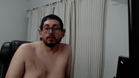 Snapshot of paynedr chatting on 04-11-26, 02:27 Fabio online show from 04-11-26, 02:27