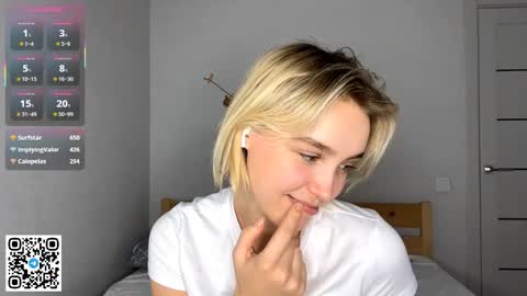 Lola online show from 12-02-25, 03:07