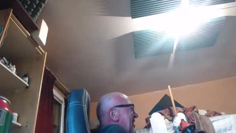 pc8474408 online show from 04-19-26, 12:33