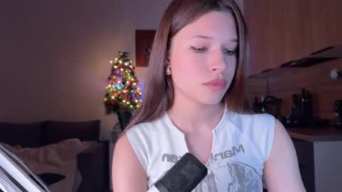 Snapshot of peaceful_oblivion chatting on 01-09-26, 05:26 Sandra Next Stream pm MSK 5 pm UTC1pm EDT online show from 01-09-26, 05:26