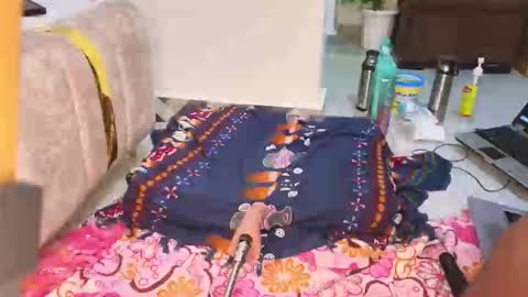 Snapshot of peacelady chatting on 09-19-25, 12:17 peacelady online show from 09-19-25, 12:17