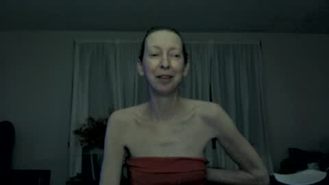Snapshot of peacelovesexwine chatting on 06-15-26, 02:36 Peace online show from 06-15-26, 02:36
