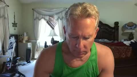 Snapshot of peacemakerone1 chatting on 05-11-26, 07:33 peacemakerone1 online show from 05-11-26, 07:33