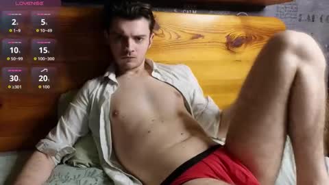 Snapshot of peach_b0y chatting on 02-06-26, 06:29 Peach boy online show from 02-06-26, 06:29