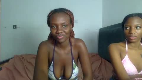 Snapshot of peach_ebonny chatting on 06-18-26, 09:19 peach_ebonny online show from 06-18-26, 09:19