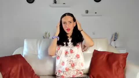 peach tyron online show from 01-03-25, 07:29