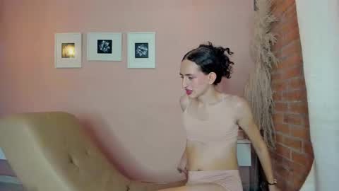 peach tyron online show from 02-05-25, 11:28