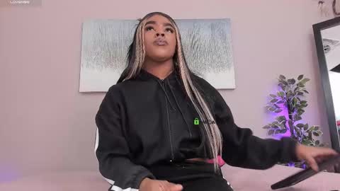 Briana online show from 10-20-25, 01:55