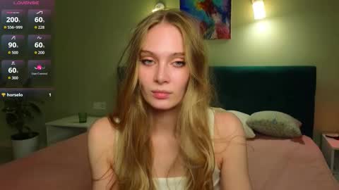 Lexy Peach online show from 09-14-25, 06:29