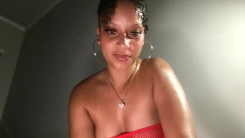 peachessinclair online show from 08-05-26, 03:20