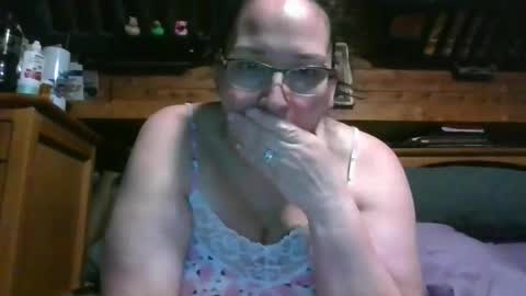 Snapshot of peachtree197 chatting on 03-05-26, 04:08 peachtree197 online show from 03-05-26, 04:08