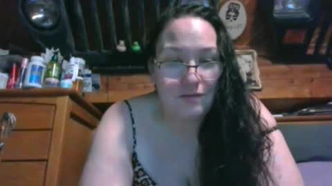 Snapshot of peachtree197 chatting on 03-09-26, 03:32 peachtree197 online show from 03-09-26, 03:32