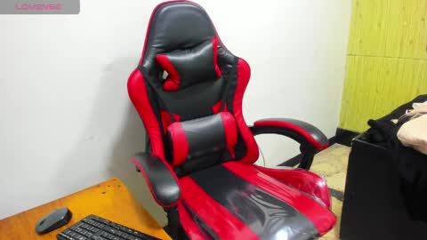 Peachy   online show from 04-05-26, 04:42