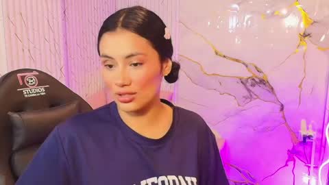 Snapshot of peachy_tay chatting on 05-07-26, 11:37 peachy_tay online show from 05-07-26, 11:37