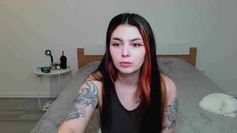 Peachy online show from 02-10-25, 04:36