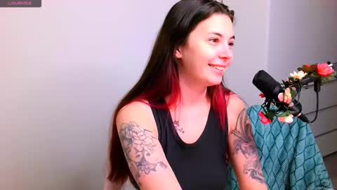 Peachy online show from 11-28-25, 03:36