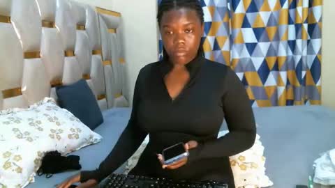 Snapshot of peachygirl255 chatting on 01-08-26, 03:31 Peachy online show from 01-08-26, 03:31