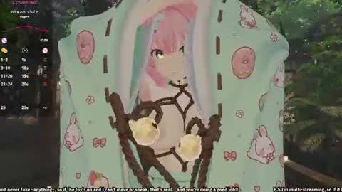 Peachy aka Emmi or Mimi online show from 06-12-26, 05:17