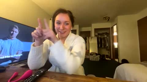 Snapshot of peachyxobsession chatting on 02-01-26, 05:17 PeachyObsession online show from 02-01-26, 05:17