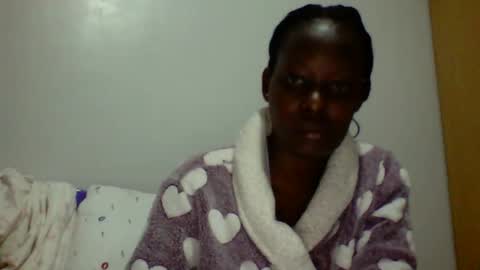 Snapshot of peacockxx chatting on 01-17-25, 04:39 peacockxx online show from 01-17-25, 04:39