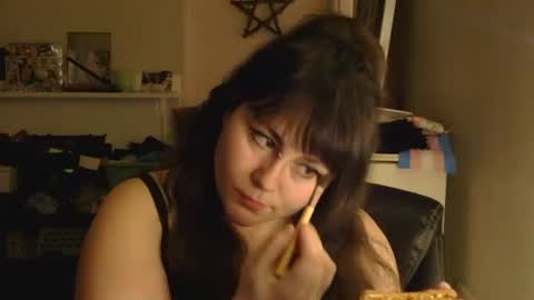 Snapshot of peakobunny chatting on 12-20-25, 01:34 peakobunny online show from 12-20-25, 01:34