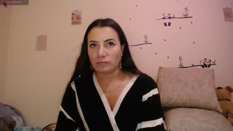 Pearl online show from 12-15-25, 04:39