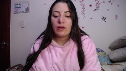 Pearl online show from 02-14-26, 04:20