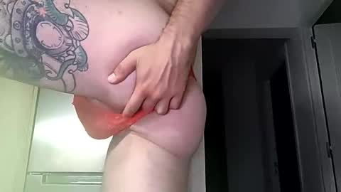 Snapshot of pececito69 chatting on 05-31-26, 12:41 Naturist online show from 05-31-26, 12:41
