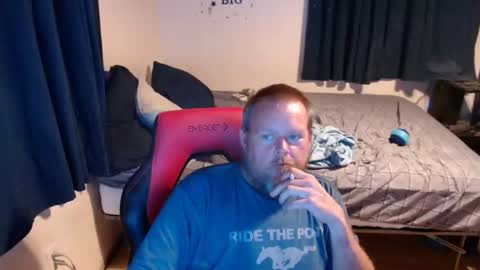 Snapshot of pecker40 chatting on 10-05-25, 01:37 pecker40 online show from 10-05-25, 01:37