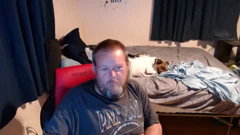 Snapshot of pecker40 chatting on 10-06-25, 02:53 pecker40 online show from 10-06-25, 02:53