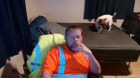 Snapshot of pecker40 chatting on 01-13-26, 04:40 pecker40 online show from 01-13-26, 04:40