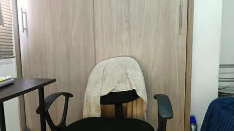 pecsblack888 online show from 04-18-26, 02:21