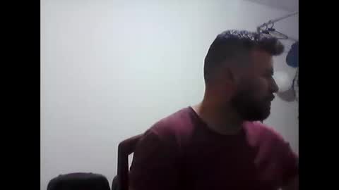 Snapshot of pedrodiaz130814 chatting on 10-16-25, 06:53 pedrodiaz130814 online show from 10-16-25, 06:53