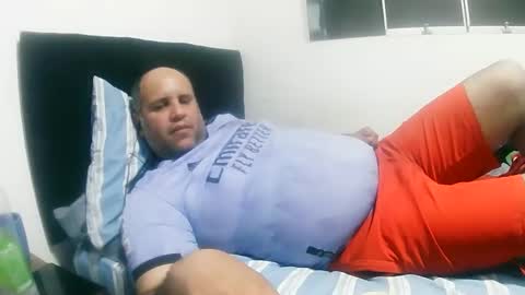 Snapshot of pedrofalfan chatting on 10-26-25, 04:40 Pedro online show from 10-26-25, 04:40