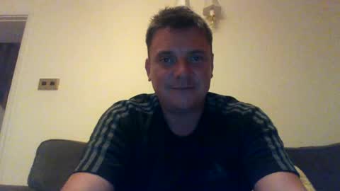 Snapshot of pedrok87 chatting on 06-28-26, 01:44 pedrok87 online show from 06-28-26, 01:44