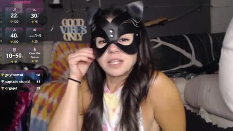 Snapshot of peekclimaxxx chatting on 09-18-25, 02:35 NEXT CHILL SESH 1130 930pm -ish PEEK online show from 09-18-25, 02:35