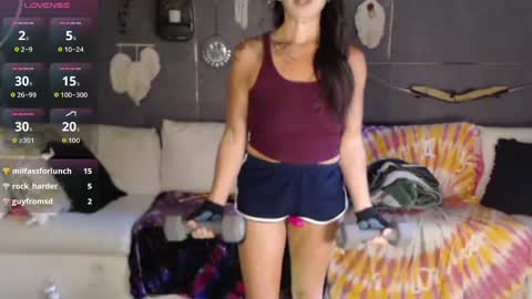 Snapshot of peekclimaxxx chatting on 09-23-25, 02:20 NEXT CHILL SESH 1130 930pm -ish PEEK online show from 09-23-25, 02:20