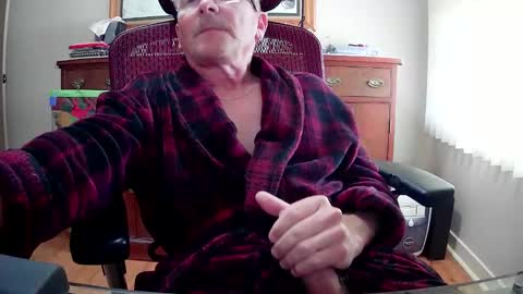 Snapshot of peepingmale chatting on 11-29-25, 01:58 peepingmale online show from 11-29-25, 01:58
