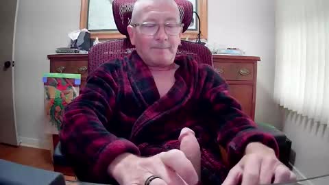 Snapshot of peepingmale chatting on 12-14-25, 01:16 peepingmale online show from 12-14-25, 01:16