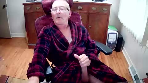 Snapshot of peepingmale chatting on 07-26-26, 01:18 peepingmale online show from 07-26-26, 01:18