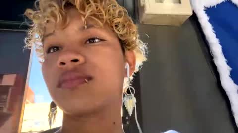 peggy-funn online show from 01-15-25, 02:13