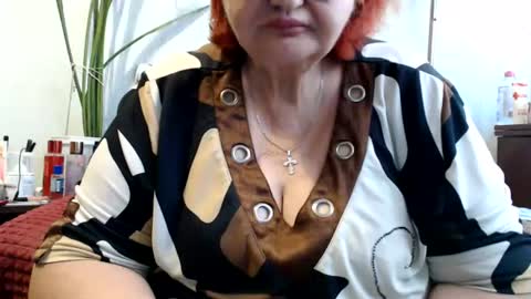 Snapshot of peggysoft chatting on 06-16-26, 08:06 PeggySoft online show from 06-16-26, 08:06