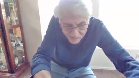 pem1650 online show from 10-21-25, 08:31