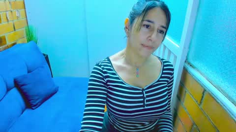 Snapshot of penelope47 chatting on 12-21-24, 06:02 Penelope online show from 12-21-24, 06:02