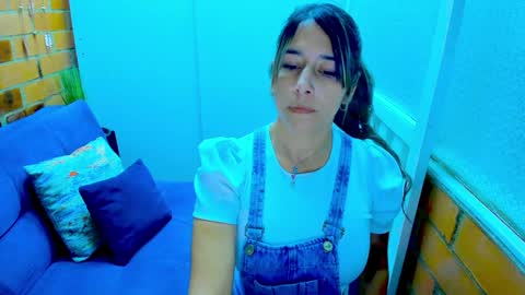 Snapshot of penelope47 chatting on 01-20-25, 07:04 Penelope online show from 01-20-25, 07:04