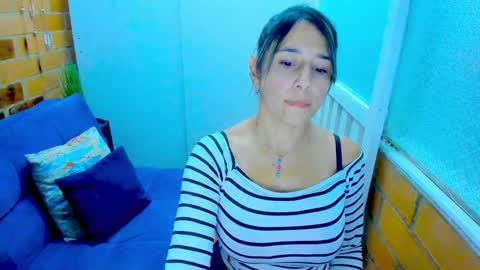 Snapshot of penelope47 chatting on 01-21-25, 09:04 Penelope online show from 01-21-25, 09:04