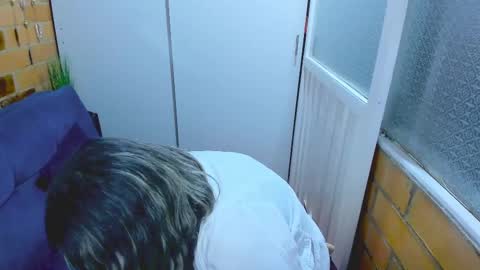 Snapshot of penelope47 chatting on 02-28-25, 12:10 Penelope online show from 02-28-25, 12:10